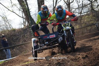 1651140597-bax-cermak-sidecarcross.jpg
